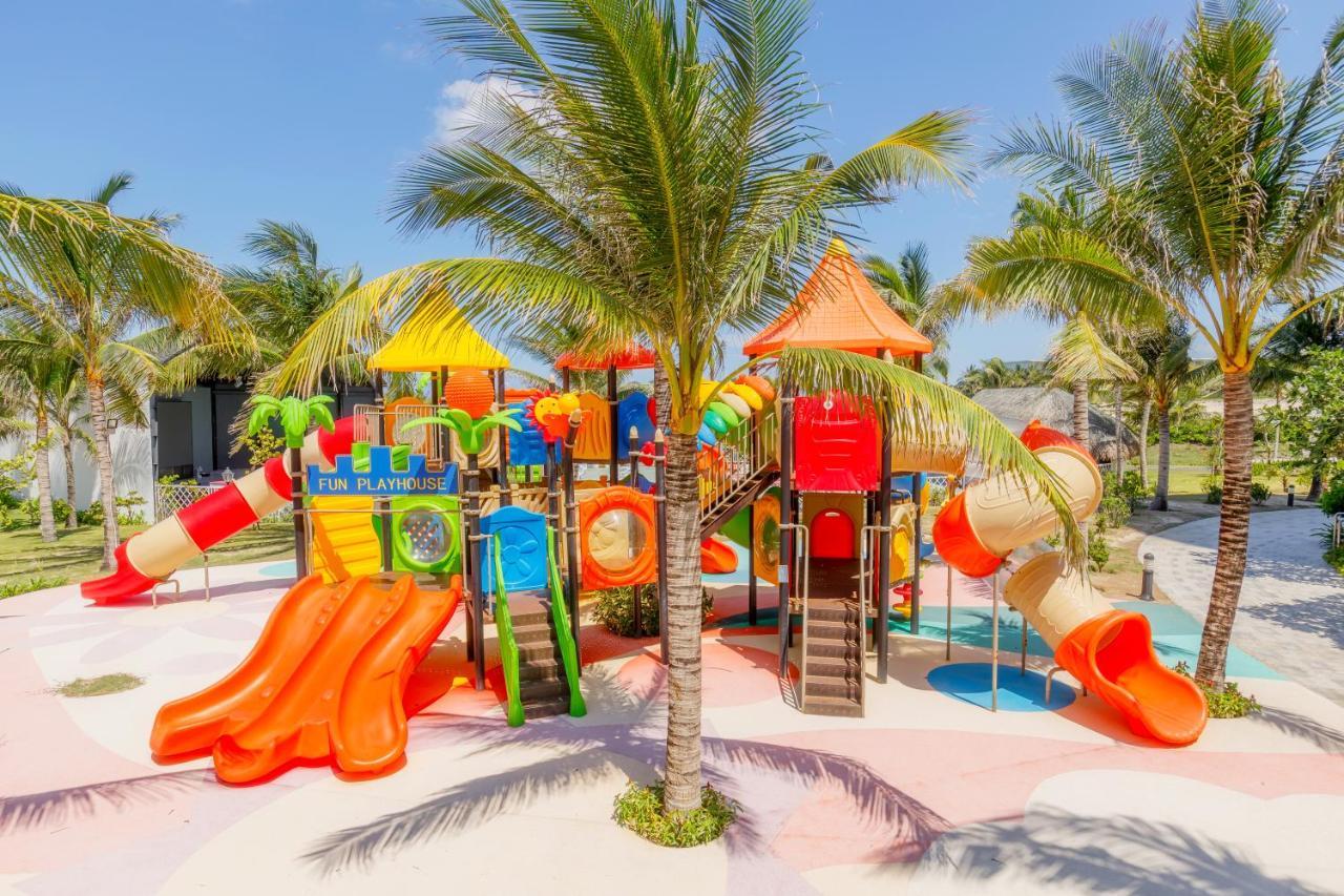 Selectum Noa Resort Cam Ranh Exteriér fotografie